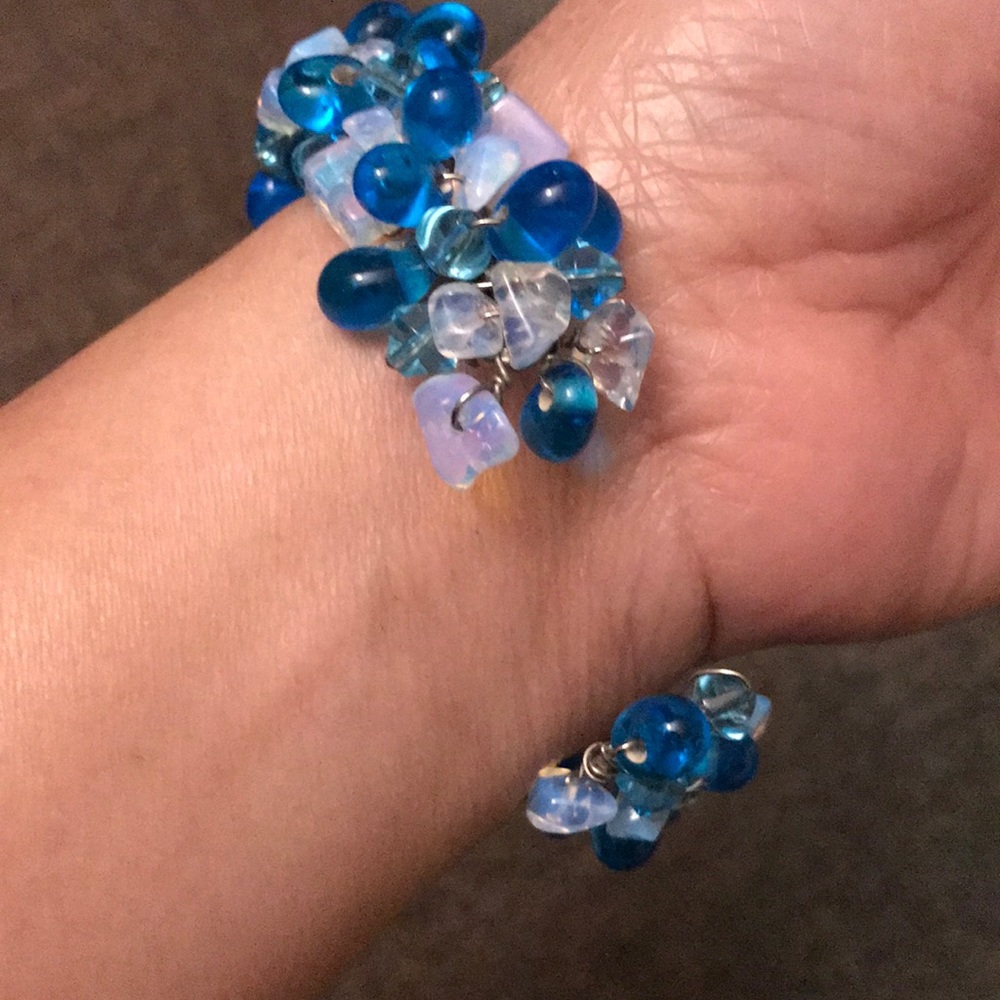 Cuff / Bangle - Picture 2 of 3